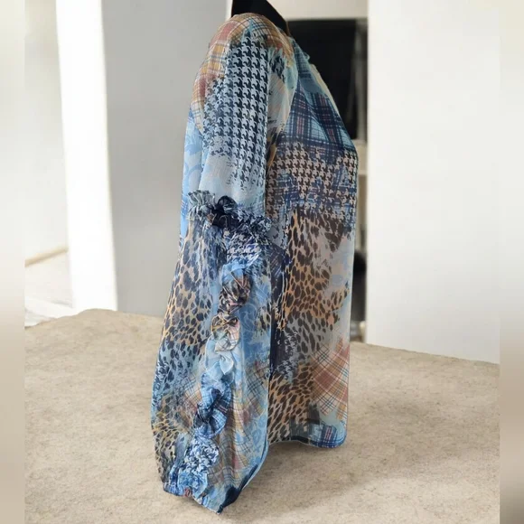 Northern Reflections Women's Multi-Patterned Boho Ruffled Flowy Top - Picture 3 of 11